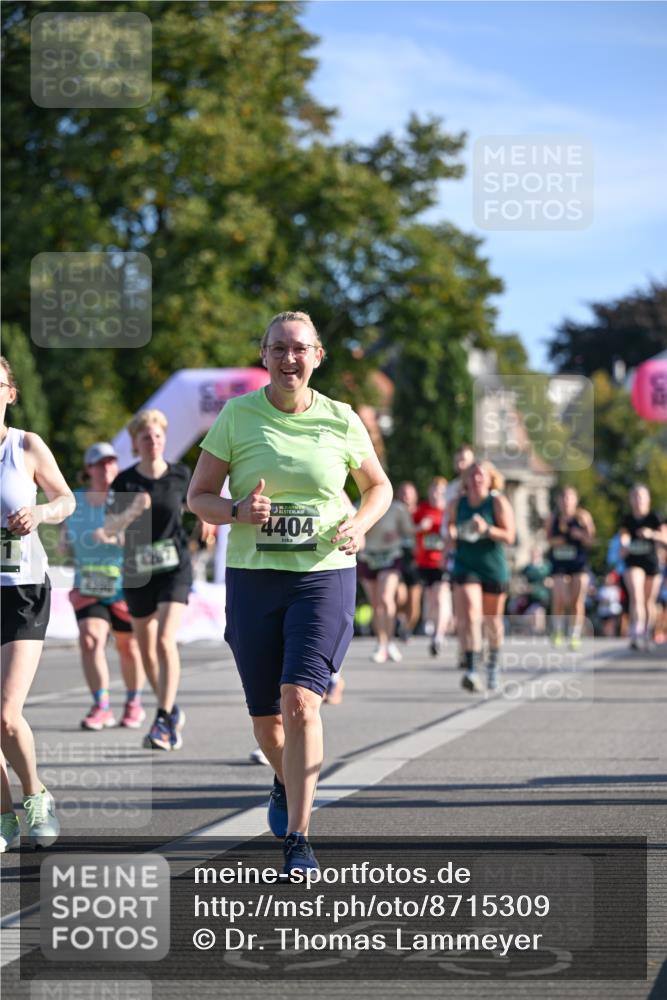 07.09.2025 - BARMER Alsterlauf Dr. Thomas Lammeyer http://msf.ph/oto/8715309 07.09.2025 09:50:24 Laufen 36, 4404 meine-sportfotos.de