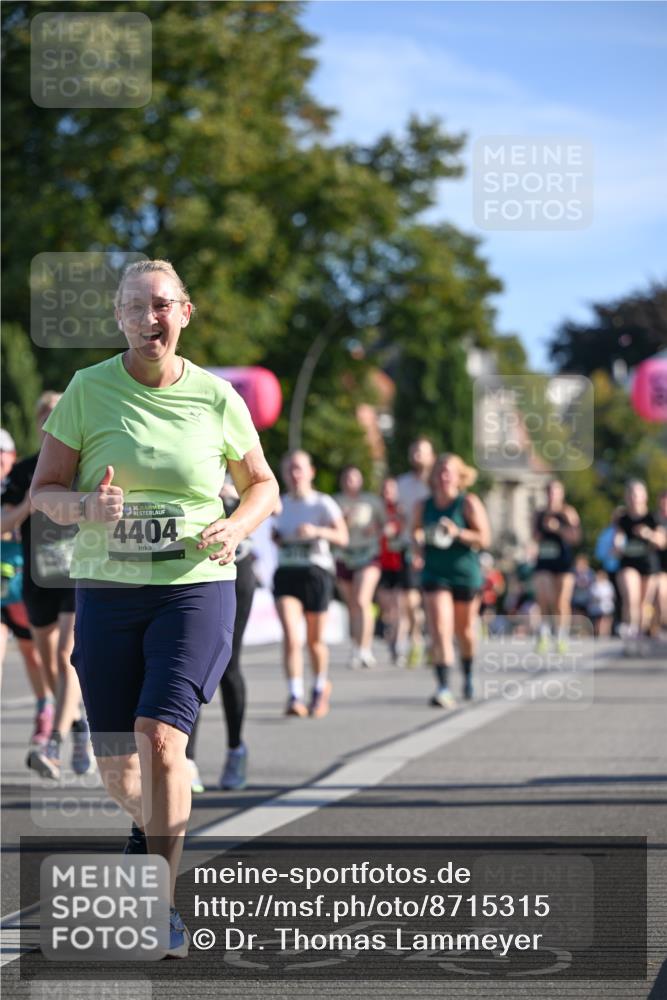 07.09.2025 - BARMER Alsterlauf Dr. Thomas Lammeyer http://msf.ph/oto/8715315 07.09.2025 09:50:25 Laufen 36, 4404 meine-sportfotos.de