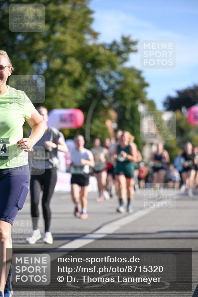 07.09.2025 - BARMER Alsterlauf Dr. Thomas Lammeyer http://msf.ph/oto/8715320 07.09.2025 09:50:26 Laufen 4 meine-sportfotos.de