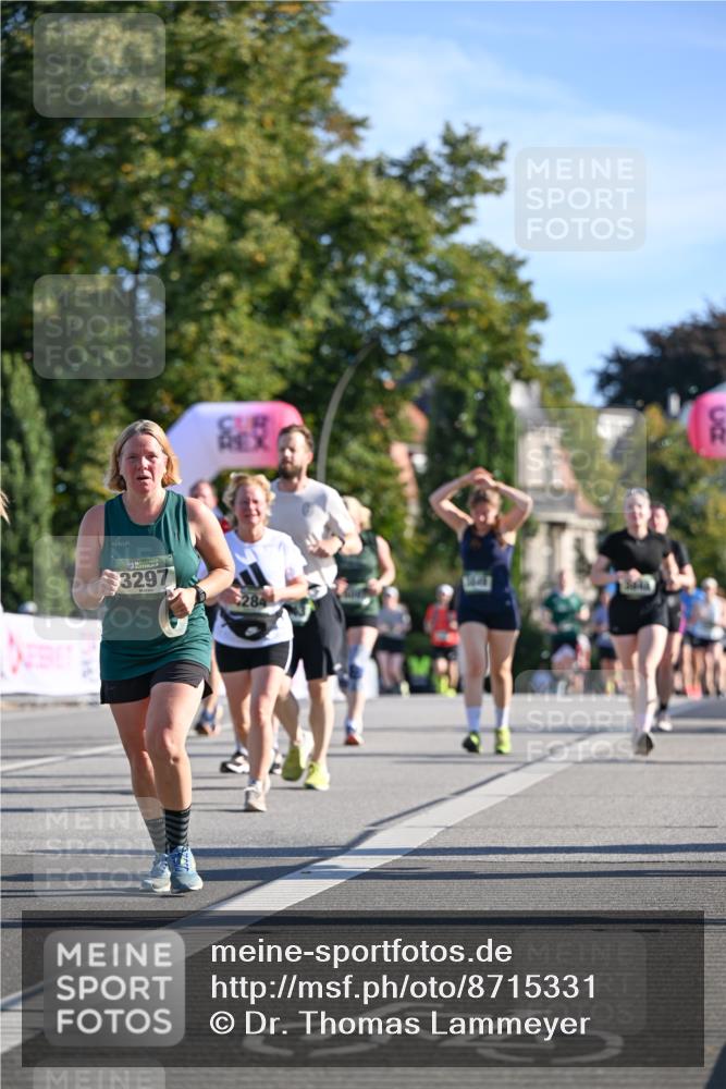 07.09.2025 - BARMER Alsterlauf Dr. Thomas Lammeyer http://msf.ph/oto/8715331 07.09.2025 09:50:29 Laufen 3297, 284 meine-sportfotos.de