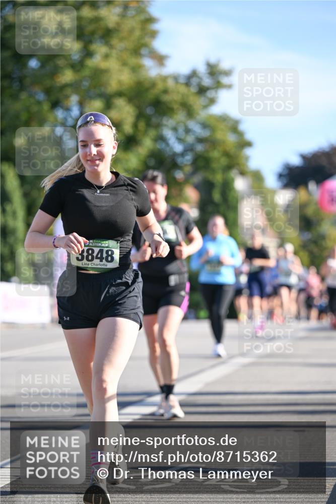 07.09.2025 - BARMER Alsterlauf Dr. Thomas Lammeyer http://msf.ph/oto/8715362 07.09.2025 09:50:36 Laufen 36, 3848 meine-sportfotos.de