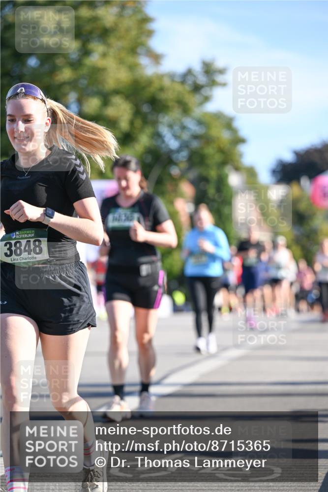 07.09.2025 - BARMER Alsterlauf Dr. Thomas Lammeyer http://msf.ph/oto/8715365 07.09.2025 09:50:36 Laufen 36, 3848 meine-sportfotos.de