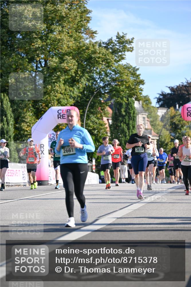 07.09.2025 - BARMER Alsterlauf Dr. Thomas Lammeyer http://msf.ph/oto/8715378 07.09.2025 09:50:38 Laufen 4410, 4455, 2661, 3619, 2222, 17, 206, 1993, 3216, 54 meine-sportfotos.de