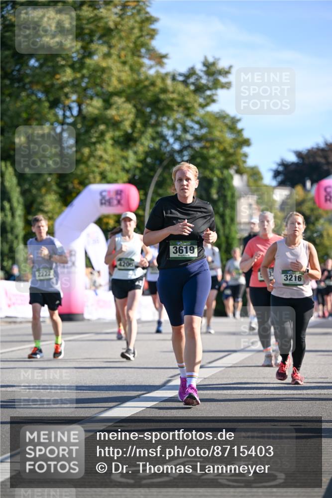 07.09.2025 - BARMER Alsterlauf Dr. Thomas Lammeyer http://msf.ph/oto/8715403 07.09.2025 09:50:43 Laufen 4208, 3619, 3216 meine-sportfotos.de