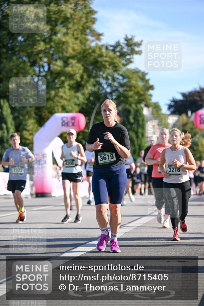 07.09.2025 - BARMER Alsterlauf Dr. Thomas Lammeyer http://msf.ph/oto/8715405 07.09.2025 09:50:43 Laufen 4206, 3619, 3216 meine-sportfotos.de