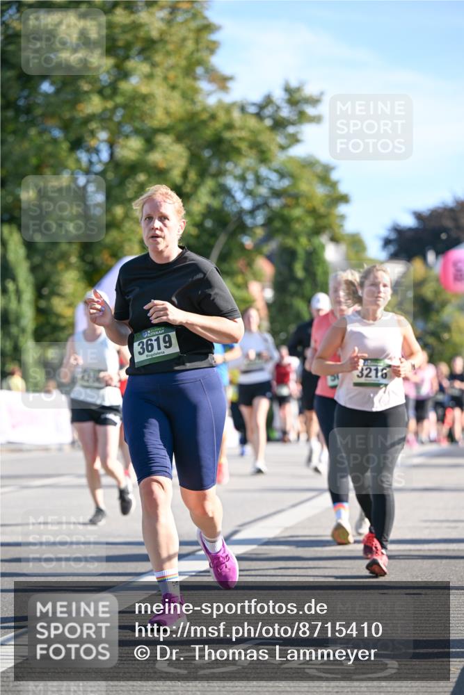 07.09.2025 - BARMER Alsterlauf Dr. Thomas Lammeyer http://msf.ph/oto/8715410 07.09.2025 09:50:44 Laufen 3619, 3216 meine-sportfotos.de