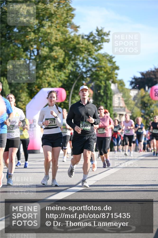 07.09.2025 - BARMER Alsterlauf Dr. Thomas Lammeyer http://msf.ph/oto/8715435 07.09.2025 09:50:48 Laufen 371, 052, 3993, 54 meine-sportfotos.de