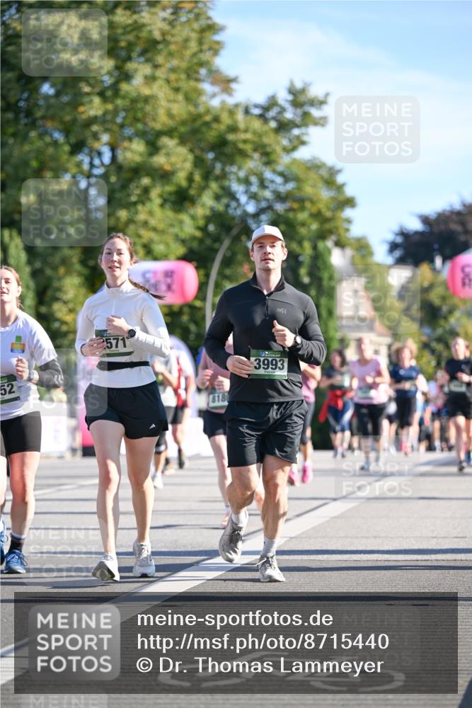 07.09.2025 - BARMER Alsterlauf Dr. Thomas Lammeyer http://msf.ph/oto/8715440 07.09.2025 09:50:49 Laufen 52, 571, 818, 3993 meine-sportfotos.de