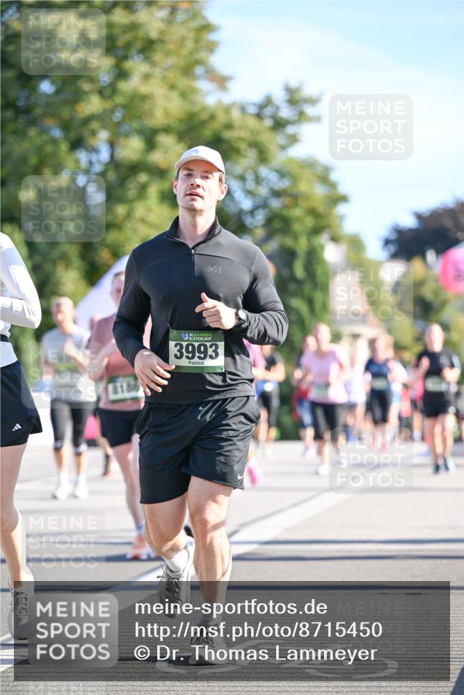 07.09.2025 - BARMER Alsterlauf Dr. Thomas Lammeyer http://msf.ph/oto/8715450 07.09.2025 09:50:51 Laufen 36, 3993 meine-sportfotos.de