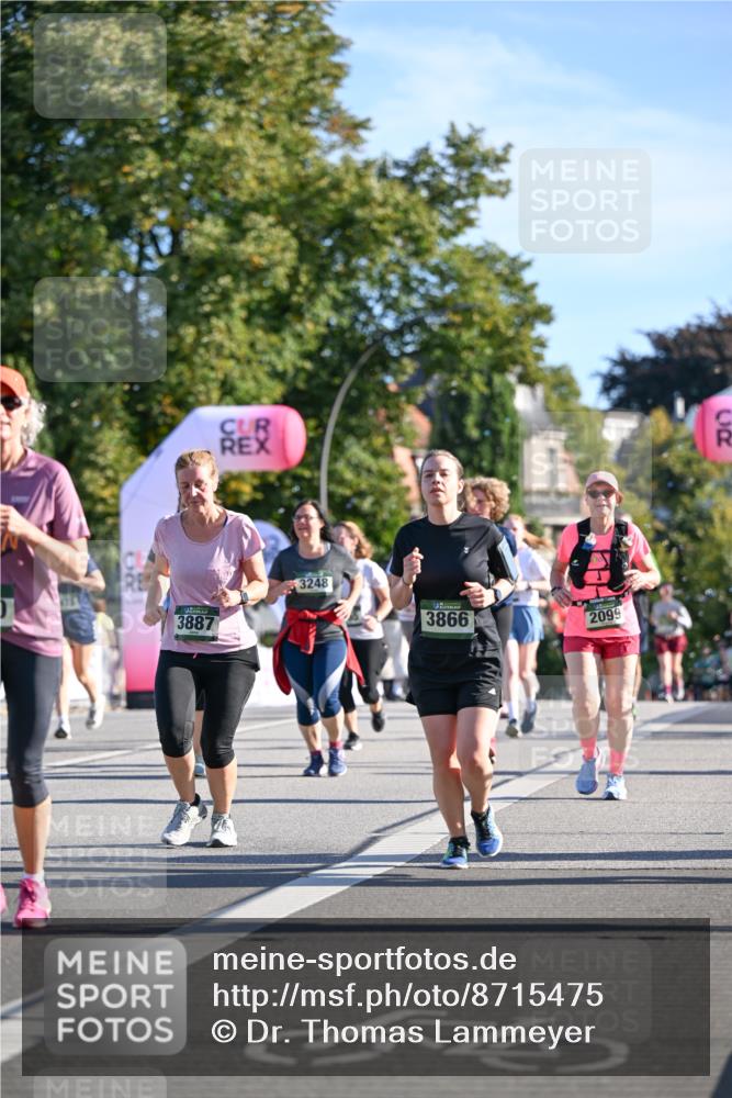 07.09.2025 - BARMER Alsterlauf Dr. Thomas Lammeyer http://msf.ph/oto/8715475 07.09.2025 09:50:55 Laufen 3887, 3248, 3866, 2099, 5 meine-sportfotos.de