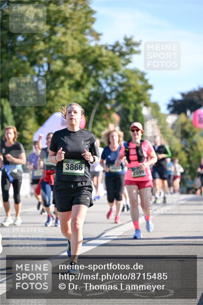 07.09.2025 - BARMER Alsterlauf Dr. Thomas Lammeyer http://msf.ph/oto/8715485 07.09.2025 09:50:57 Laufen 3866, 2099 meine-sportfotos.de