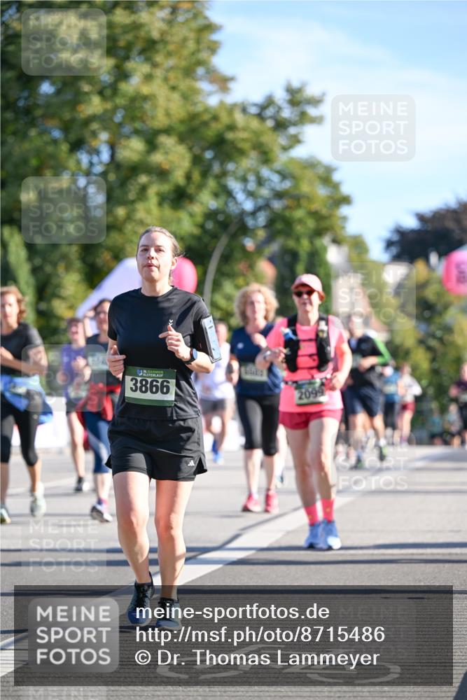07.09.2025 - BARMER Alsterlauf Dr. Thomas Lammeyer http://msf.ph/oto/8715486 07.09.2025 09:50:57 Laufen 3866, 2099 meine-sportfotos.de