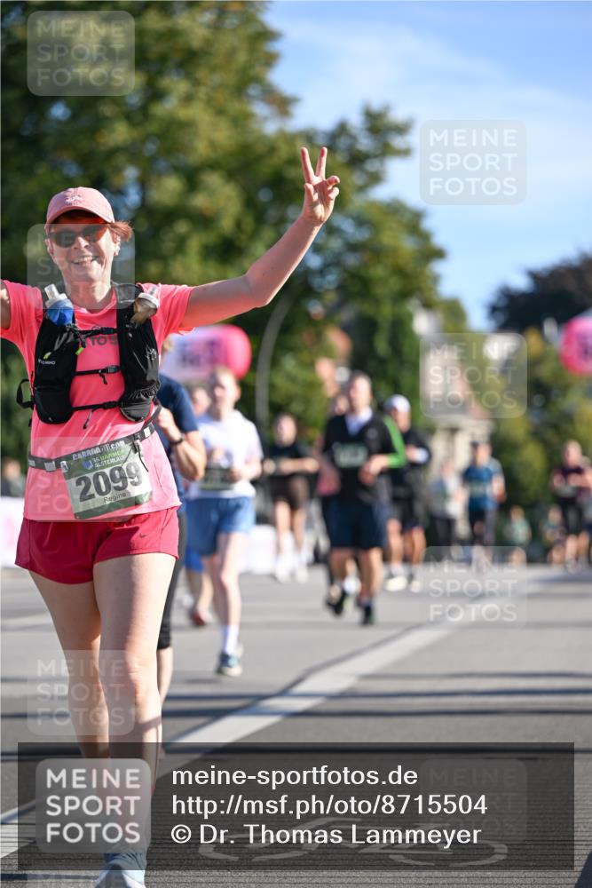 07.09.2025 - BARMER Alsterlauf Dr. Thomas Lammeyer http://msf.ph/oto/8715504 07.09.2025 09:51:00 Laufen 136, 2099, 54 meine-sportfotos.de