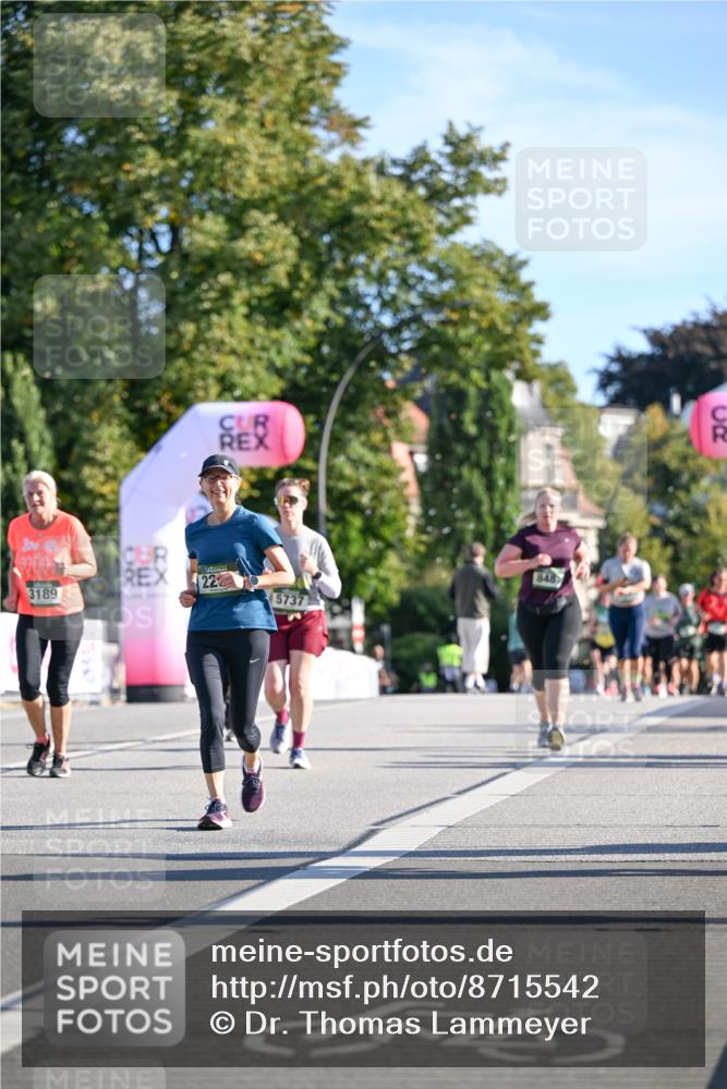 07.09.2025 - BARMER Alsterlauf Dr. Thomas Lammeyer http://msf.ph/oto/8715542 07.09.2025 09:51:07 Laufen 226, 3189, 5737, 848, 54 meine-sportfotos.de