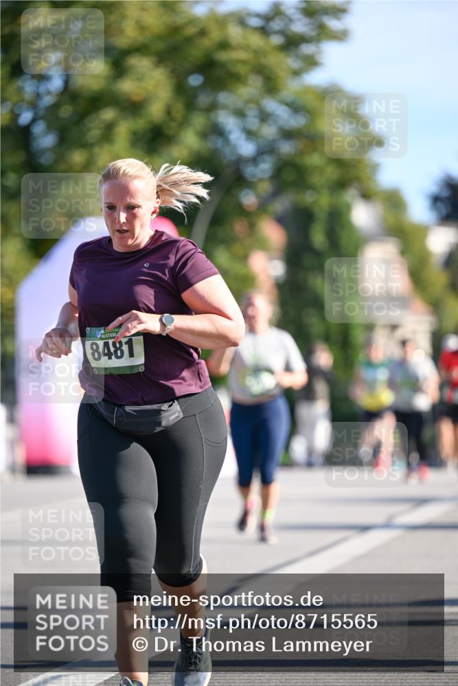 07.09.2025 - BARMER Alsterlauf Dr. Thomas Lammeyer http://msf.ph/oto/8715565 07.09.2025 09:51:14 Laufen 6, 8481 meine-sportfotos.de