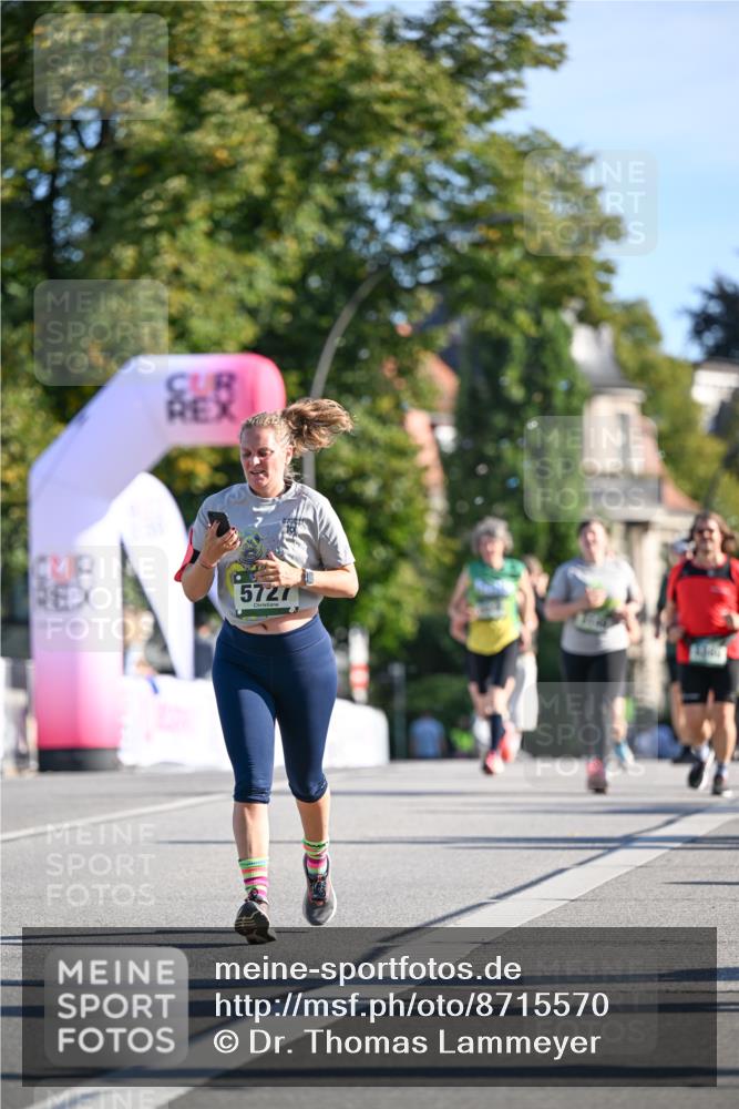 07.09.2025 - BARMER Alsterlauf Dr. Thomas Lammeyer http://msf.ph/oto/8715570 07.09.2025 09:51:16 Laufen 5727 meine-sportfotos.de