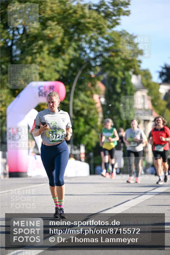 07.09.2025 - BARMER Alsterlauf Dr. Thomas Lammeyer http://msf.ph/oto/8715572 07.09.2025 09:51:16 Laufen 10, 5727 meine-sportfotos.de