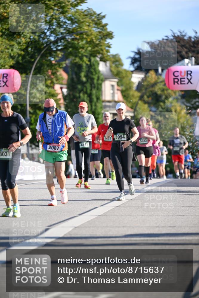 07.09.2025 - BARMER Alsterlauf Dr. Thomas Lammeyer http://msf.ph/oto/8715637 07.09.2025 09:51:33 Laufen 031, 2087, 4841, 3994, 5623 meine-sportfotos.de
