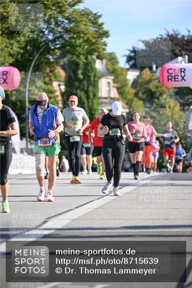 07.09.2025 - BARMER Alsterlauf Dr. Thomas Lammeyer http://msf.ph/oto/8715639 07.09.2025 09:51:33 Laufen 4841, 2087, 1, 3994 meine-sportfotos.de