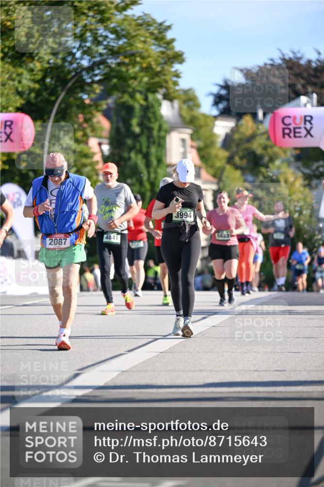 07.09.2025 - BARMER Alsterlauf Dr. Thomas Lammeyer http://msf.ph/oto/8715643 07.09.2025 09:51:34 Laufen 4841, 2087, 3994, 5623 meine-sportfotos.de