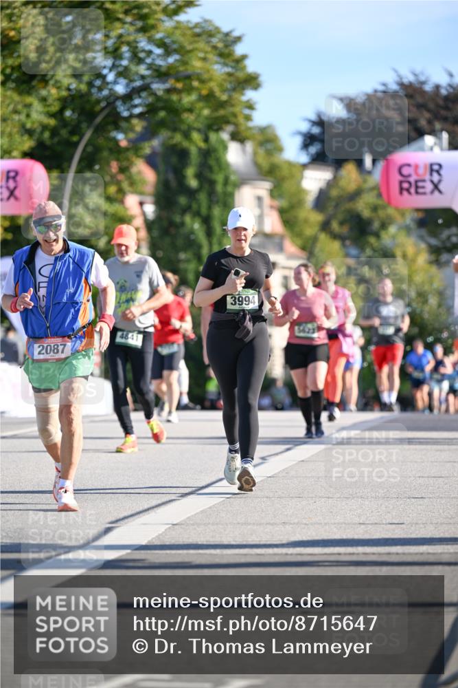 07.09.2025 - BARMER Alsterlauf Dr. Thomas Lammeyer http://msf.ph/oto/8715647 07.09.2025 09:51:34 Laufen 4841, 2087, 3994 meine-sportfotos.de