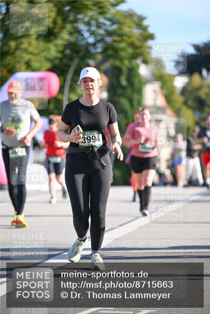 07.09.2025 - BARMER Alsterlauf Dr. Thomas Lammeyer http://msf.ph/oto/8715663 07.09.2025 09:51:38 Laufen 3994 meine-sportfotos.de