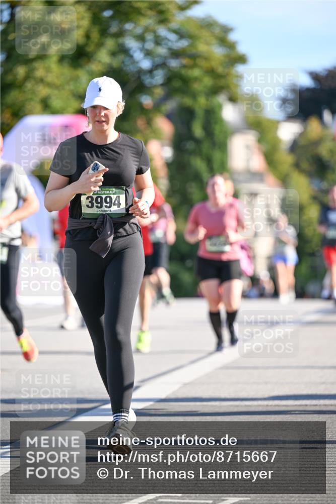 07.09.2025 - BARMER Alsterlauf Dr. Thomas Lammeyer http://msf.ph/oto/8715667 07.09.2025 09:51:38 Laufen 3994 meine-sportfotos.de