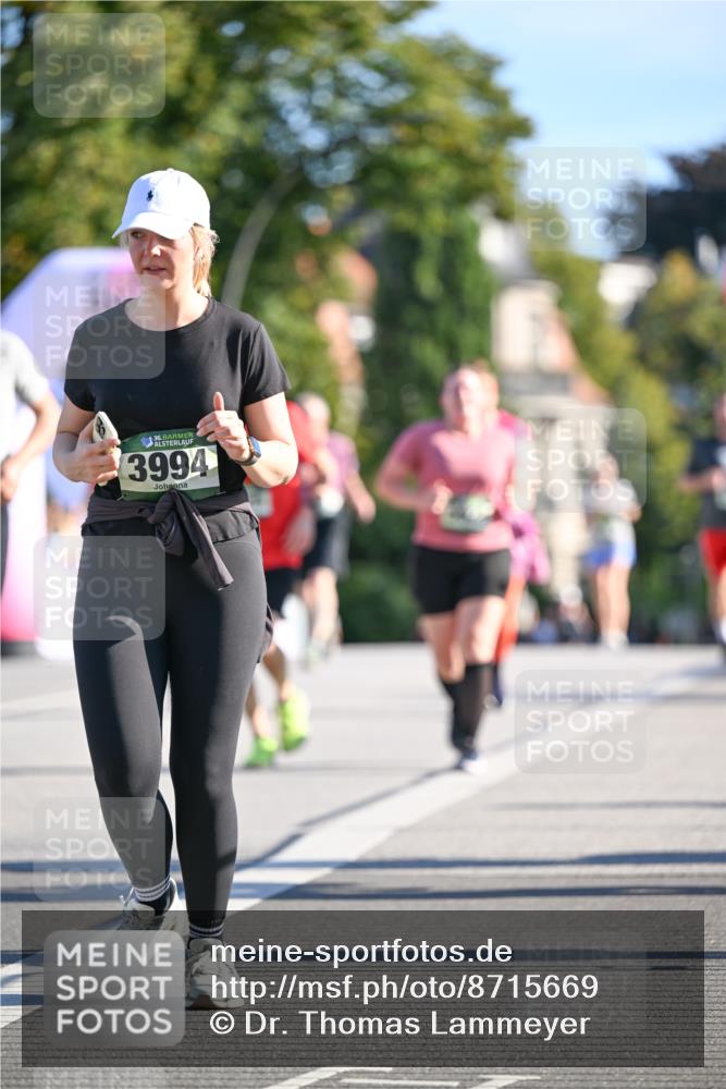 07.09.2025 - BARMER Alsterlauf Dr. Thomas Lammeyer http://msf.ph/oto/8715669 07.09.2025 09:51:38 Laufen 3994 meine-sportfotos.de
