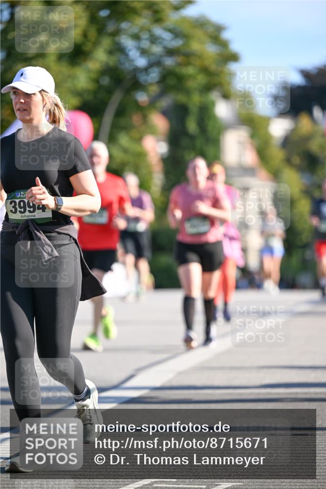 07.09.2025 - BARMER Alsterlauf Dr. Thomas Lammeyer http://msf.ph/oto/8715671 07.09.2025 09:51:39 Laufen 3994 meine-sportfotos.de