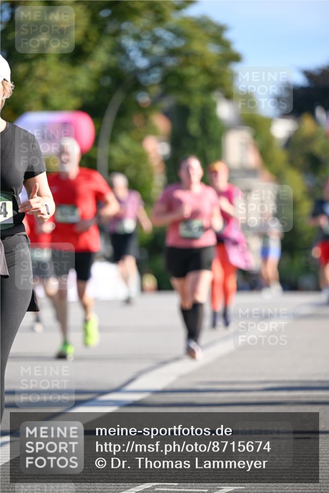 07.09.2025 - BARMER Alsterlauf Dr. Thomas Lammeyer http://msf.ph/oto/8715674 07.09.2025 09:51:39 Laufen  meine-sportfotos.de