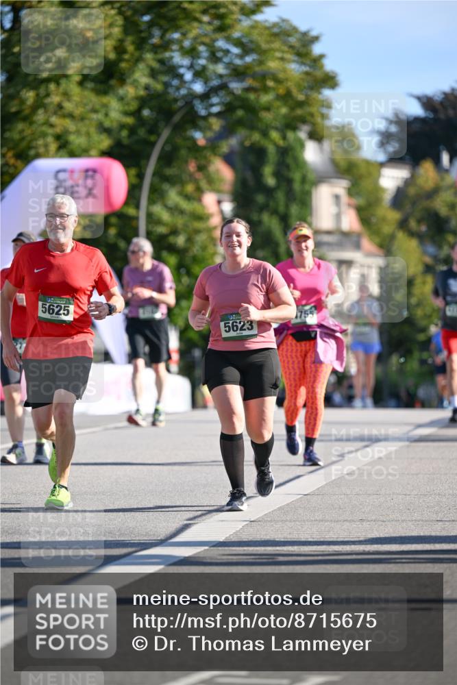 07.09.2025 - BARMER Alsterlauf Dr. Thomas Lammeyer http://msf.ph/oto/8715675 07.09.2025 09:51:40 Laufen 5625, 5623, 755 meine-sportfotos.de