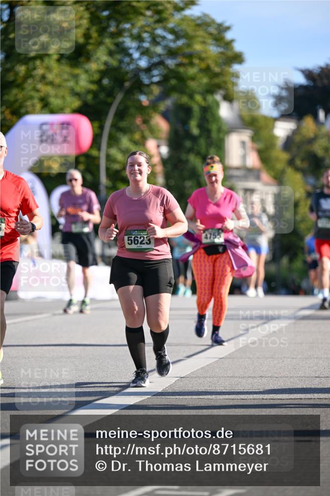 07.09.2025 - BARMER Alsterlauf Dr. Thomas Lammeyer http://msf.ph/oto/8715681 07.09.2025 09:51:40 Laufen 5623 meine-sportfotos.de