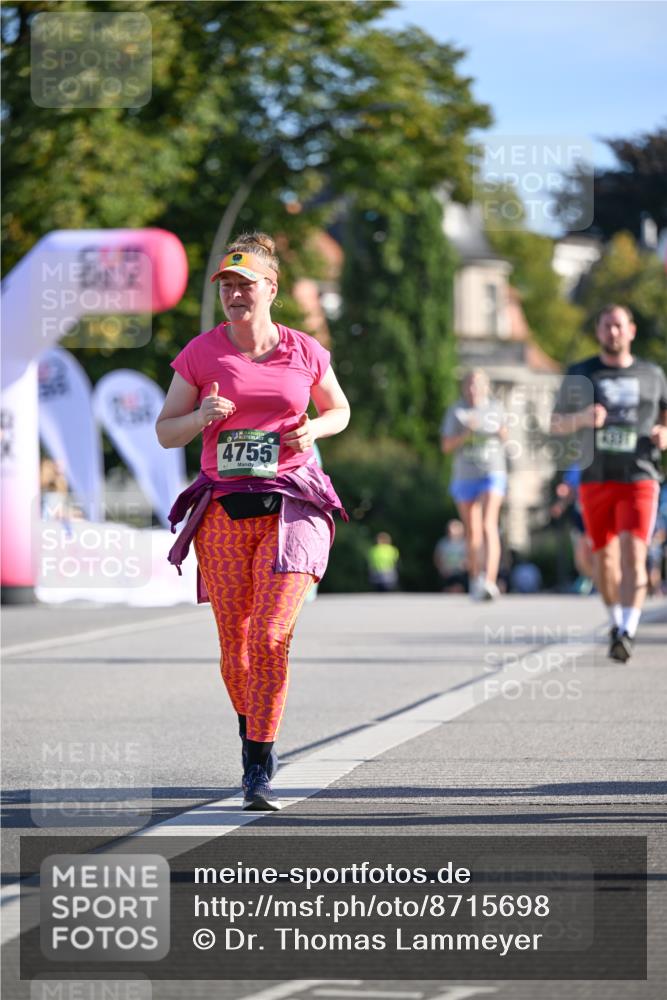 07.09.2025 - BARMER Alsterlauf Dr. Thomas Lammeyer http://msf.ph/oto/8715698 07.09.2025 09:51:43 Laufen 4755 meine-sportfotos.de