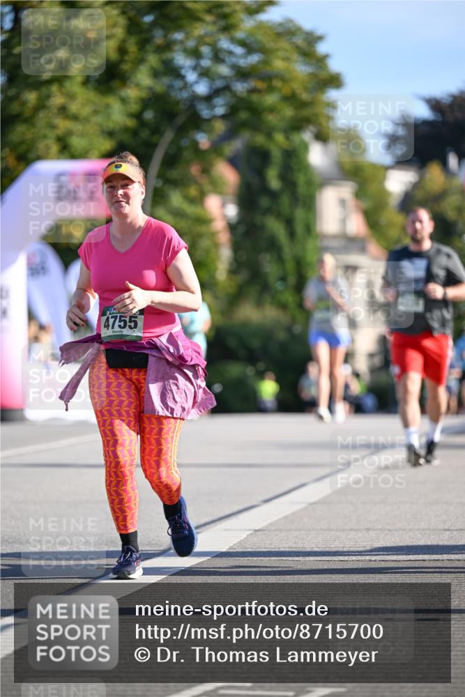 07.09.2025 - BARMER Alsterlauf Dr. Thomas Lammeyer http://msf.ph/oto/8715700 07.09.2025 09:51:44 Laufen 4755 meine-sportfotos.de