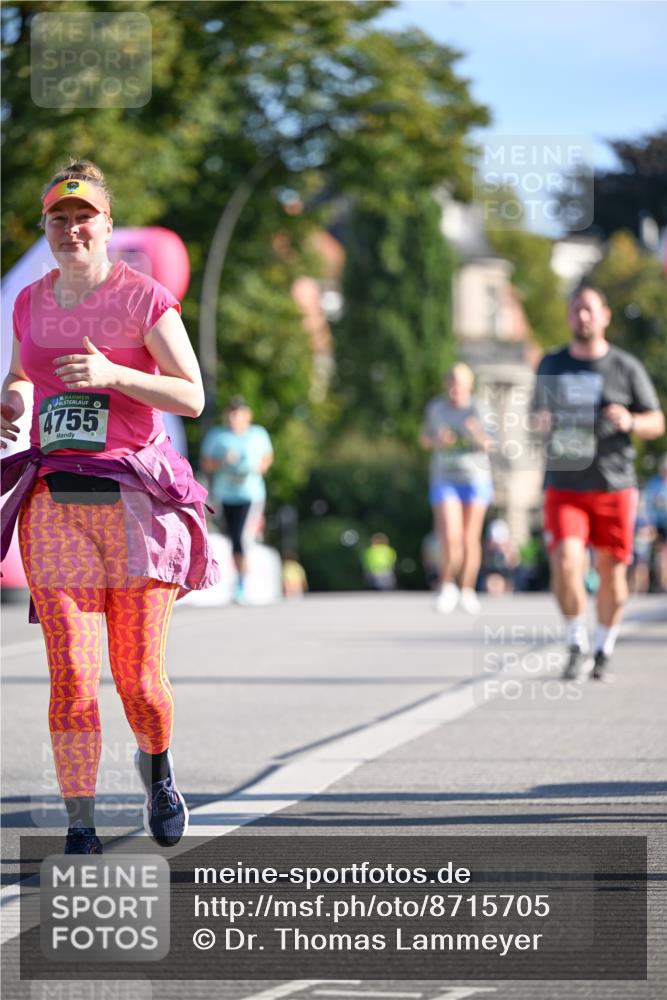 07.09.2025 - BARMER Alsterlauf Dr. Thomas Lammeyer http://msf.ph/oto/8715705 07.09.2025 09:51:44 Laufen 4755 meine-sportfotos.de