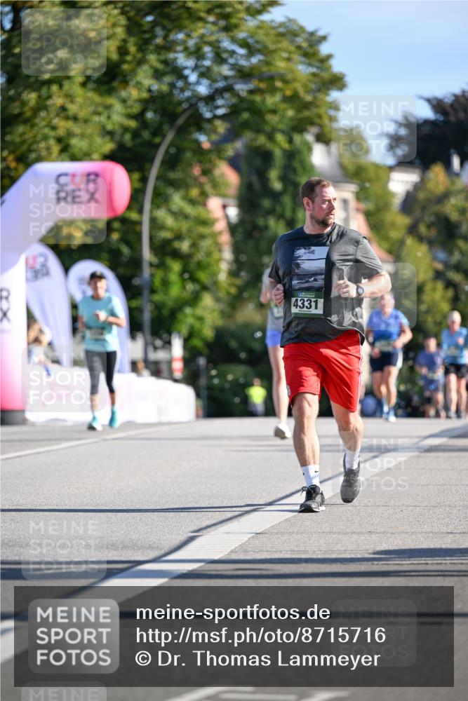 07.09.2025 - BARMER Alsterlauf Dr. Thomas Lammeyer http://msf.ph/oto/8715716 07.09.2025 09:51:46 Laufen 4331 meine-sportfotos.de