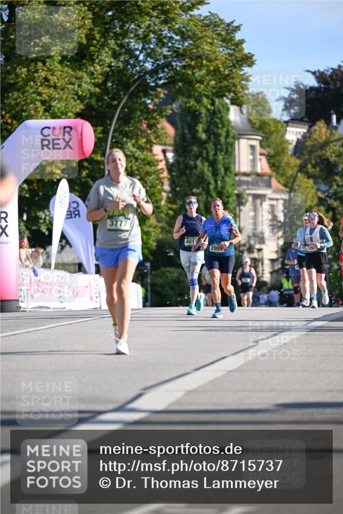 07.09.2025 - BARMER Alsterlauf Dr. Thomas Lammeyer http://msf.ph/oto/8715737 07.09.2025 09:51:50 Laufen 3777, 4011, 2905, 482261 meine-sportfotos.de
