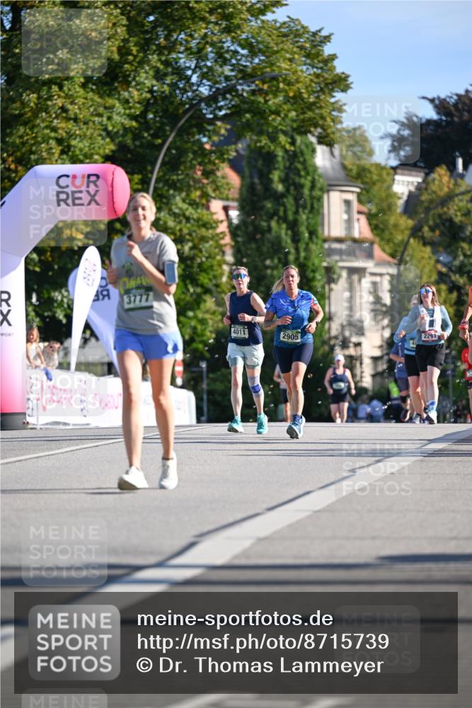 07.09.2025 - BARMER Alsterlauf Dr. Thomas Lammeyer http://msf.ph/oto/8715739 07.09.2025 09:51:50 Laufen 3777, 4011, 2261, 2905 meine-sportfotos.de
