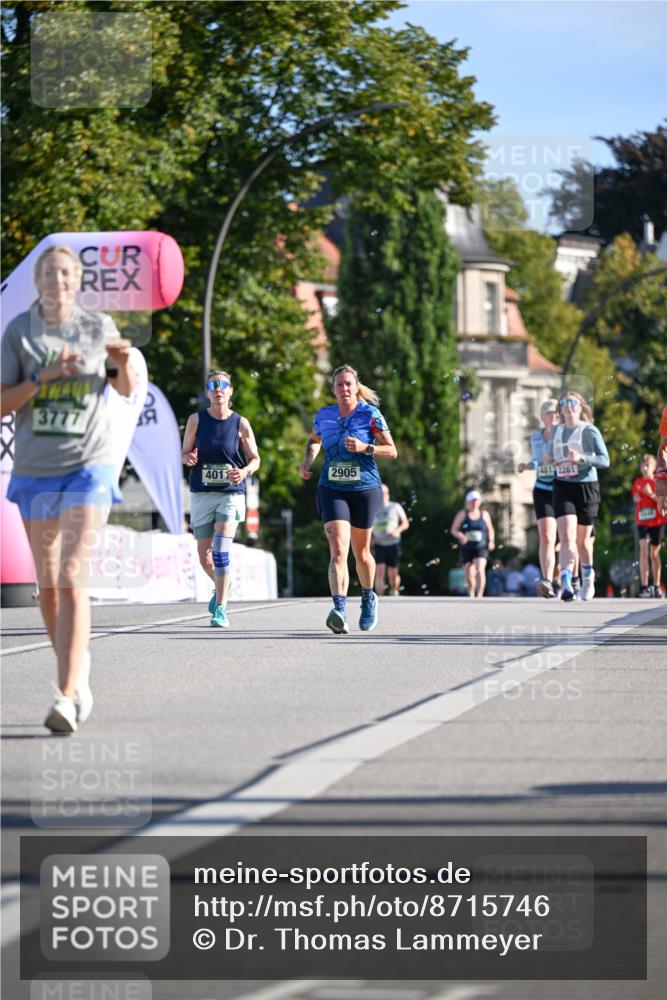 07.09.2025 - BARMER Alsterlauf Dr. Thomas Lammeyer http://msf.ph/oto/8715746 07.09.2025 09:51:51 Laufen 3777, 401, 2905, 481, 2261 meine-sportfotos.de