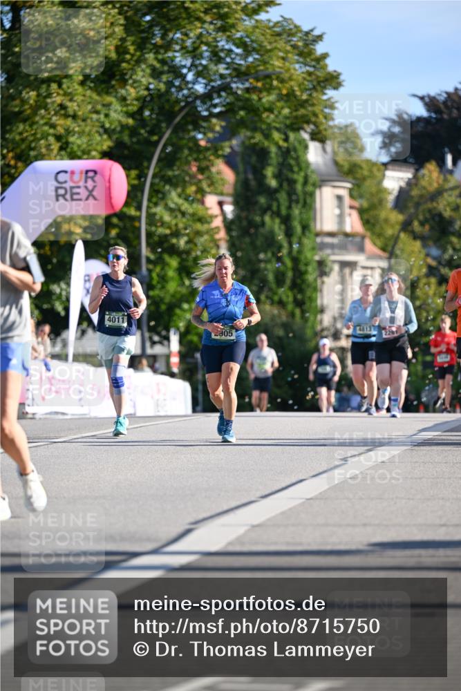 07.09.2025 - BARMER Alsterlauf Dr. Thomas Lammeyer http://msf.ph/oto/8715750 07.09.2025 09:51:52 Laufen 4011, 4813, 905, 2261 meine-sportfotos.de
