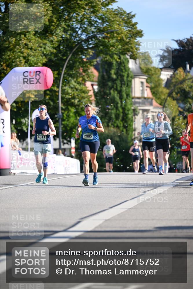 07.09.2025 - BARMER Alsterlauf Dr. Thomas Lammeyer http://msf.ph/oto/8715752 07.09.2025 09:51:52 Laufen 4011, 2905, 4813, 2261 meine-sportfotos.de