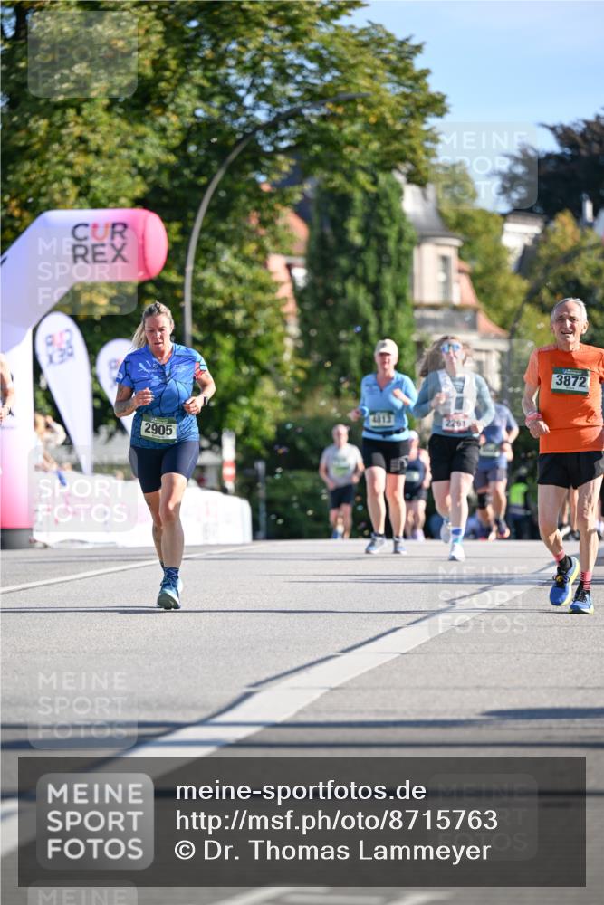 07.09.2025 - BARMER Alsterlauf Dr. Thomas Lammeyer http://msf.ph/oto/8715763 07.09.2025 09:51:54 Laufen 4813, 2905, 2261, 3872 meine-sportfotos.de