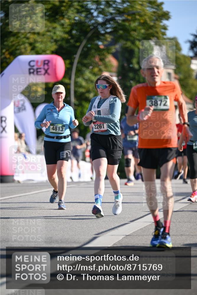 07.09.2025 - BARMER Alsterlauf Dr. Thomas Lammeyer http://msf.ph/oto/8715769 07.09.2025 09:51:59 Laufen 4813, 2261, 3872 meine-sportfotos.de