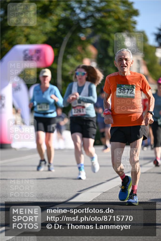 07.09.2025 - BARMER Alsterlauf Dr. Thomas Lammeyer http://msf.ph/oto/8715770 07.09.2025 09:51:59 Laufen 3872 meine-sportfotos.de