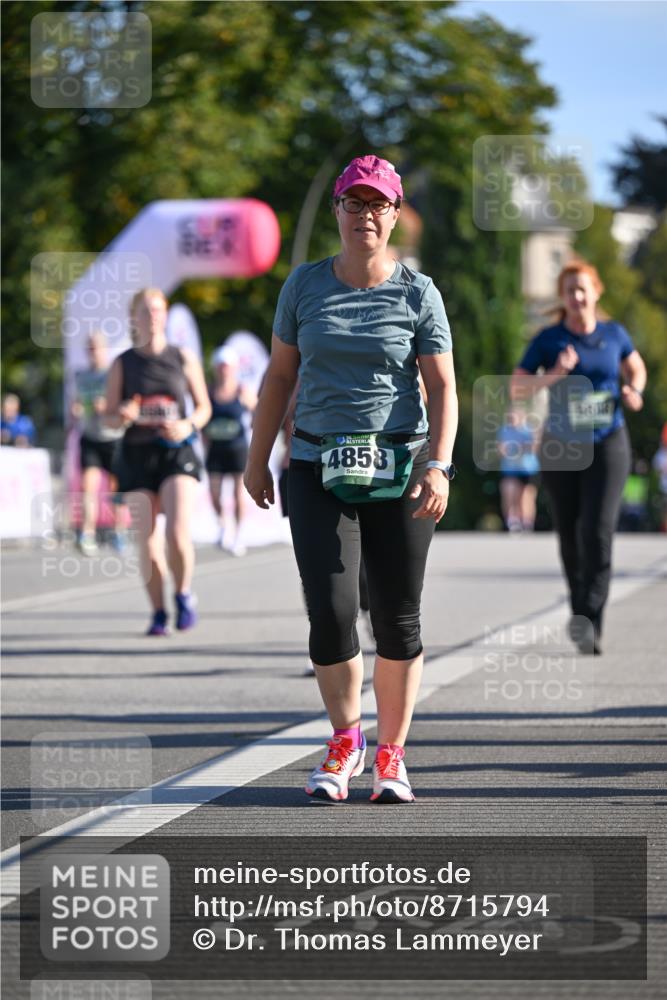 07.09.2025 - BARMER Alsterlauf Dr. Thomas Lammeyer http://msf.ph/oto/8715794 07.09.2025 09:52:06 Laufen 4858 meine-sportfotos.de
