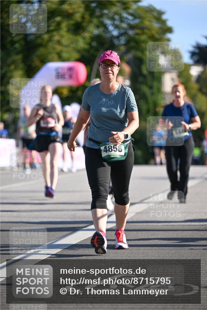 07.09.2025 - BARMER Alsterlauf Dr. Thomas Lammeyer http://msf.ph/oto/8715795 07.09.2025 09:52:06 Laufen 4858 meine-sportfotos.de