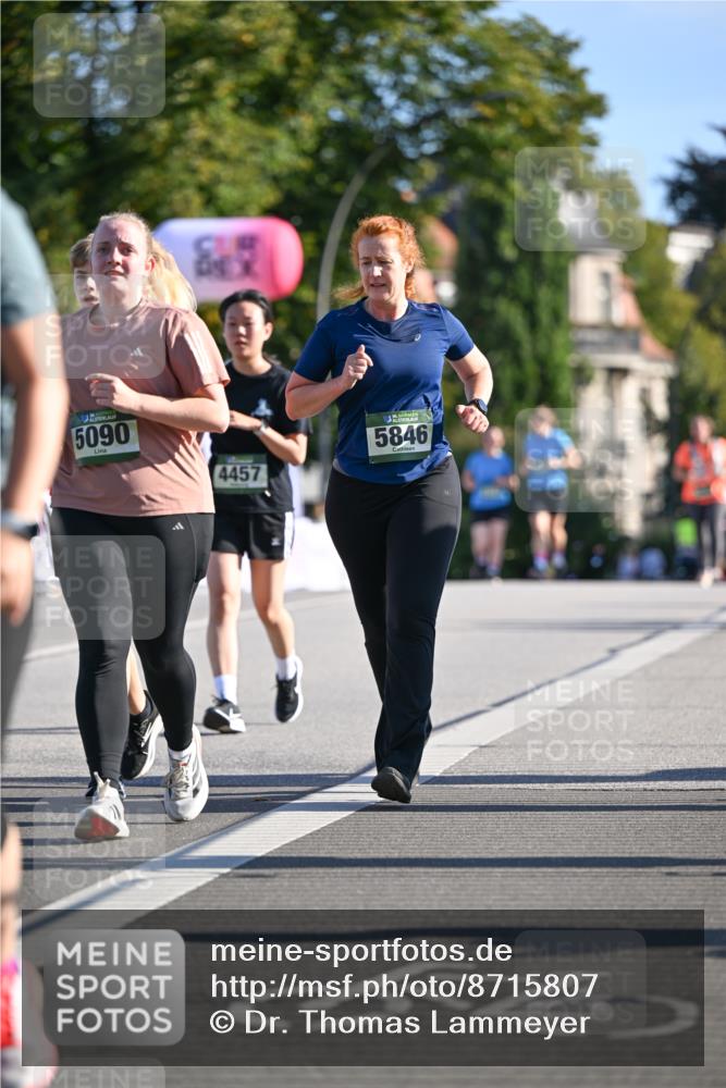 07.09.2025 - BARMER Alsterlauf Dr. Thomas Lammeyer http://msf.ph/oto/8715807 07.09.2025 09:52:08 Laufen 5090, 4457, 5846 meine-sportfotos.de