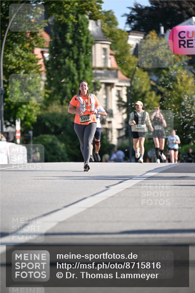 07.09.2025 - BARMER Alsterlauf Dr. Thomas Lammeyer http://msf.ph/oto/8715816 07.09.2025 09:52:14 Laufen 5959 meine-sportfotos.de