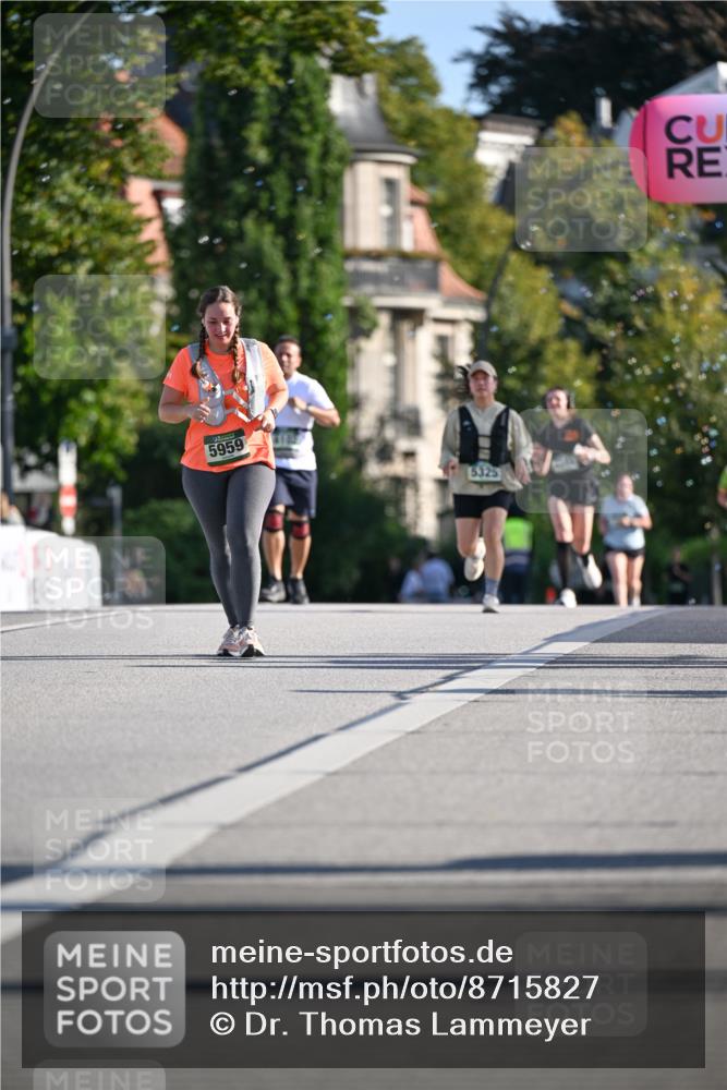 07.09.2025 - BARMER Alsterlauf Dr. Thomas Lammeyer http://msf.ph/oto/8715827 07.09.2025 09:52:16 Laufen 5959, 5325 meine-sportfotos.de