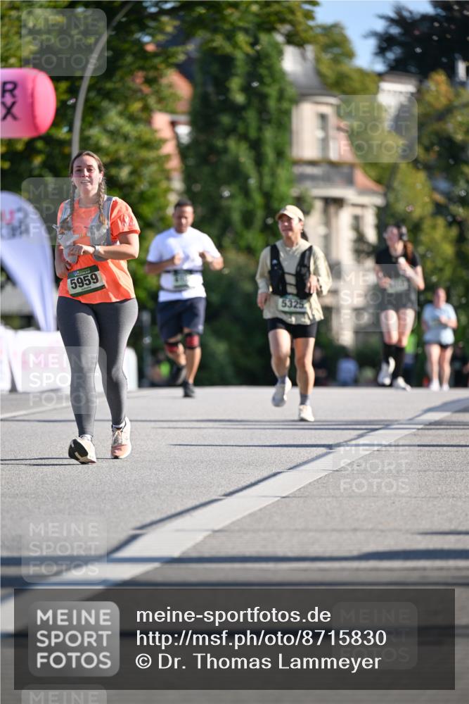 07.09.2025 - BARMER Alsterlauf Dr. Thomas Lammeyer http://msf.ph/oto/8715830 07.09.2025 09:52:19 Laufen 5959, 5325 meine-sportfotos.de